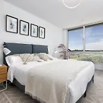 Vakantiehuis Vivi Homes - Sonrisa Pool, Terrace, Golf & *
