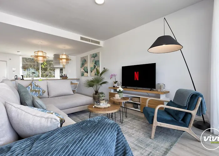 Dom wakacyjny Vivi Homes - Sonrisa Pool, Terrace, Golf &